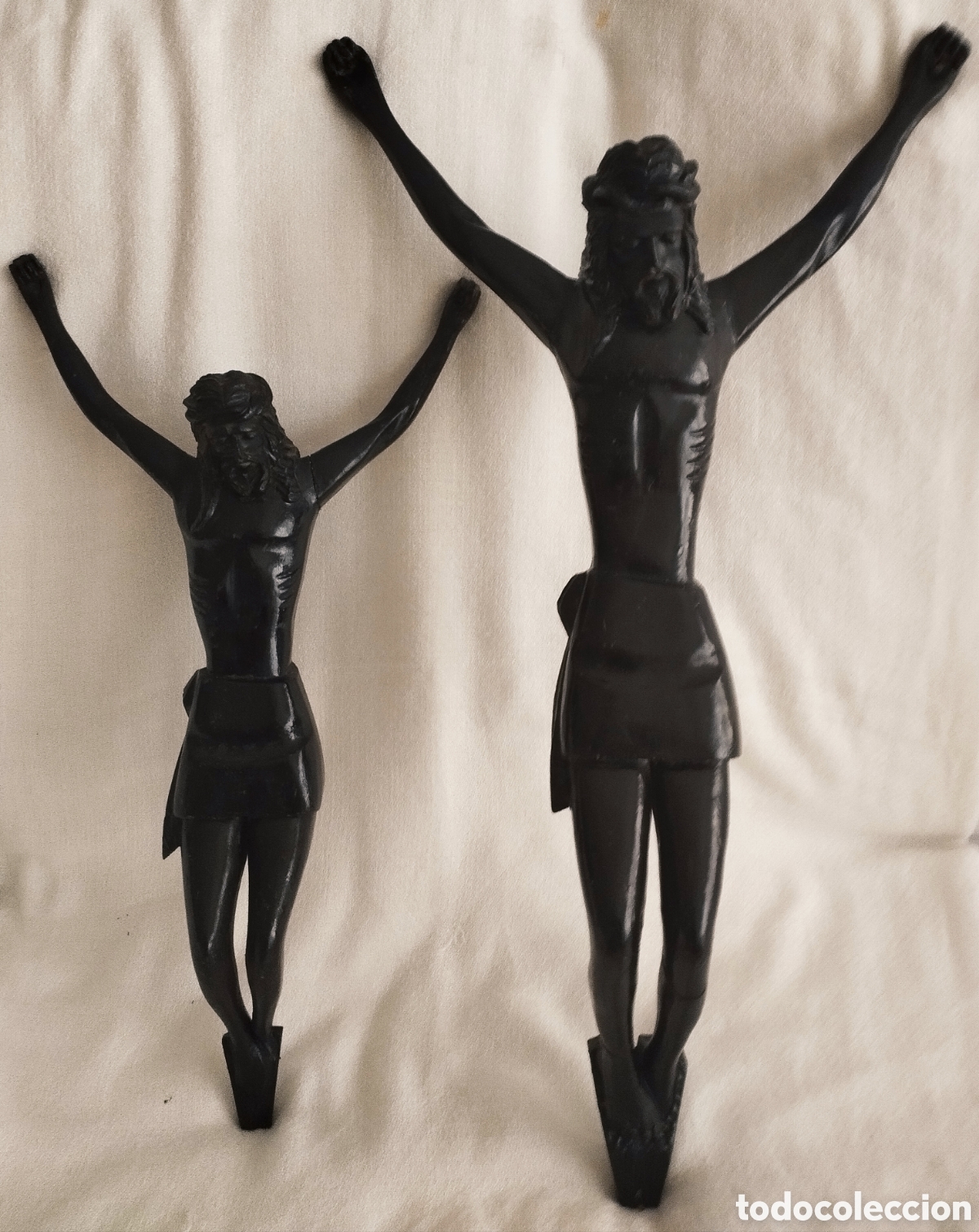 Arte: Dos Antiguos Cristos Madera. - Foto 2