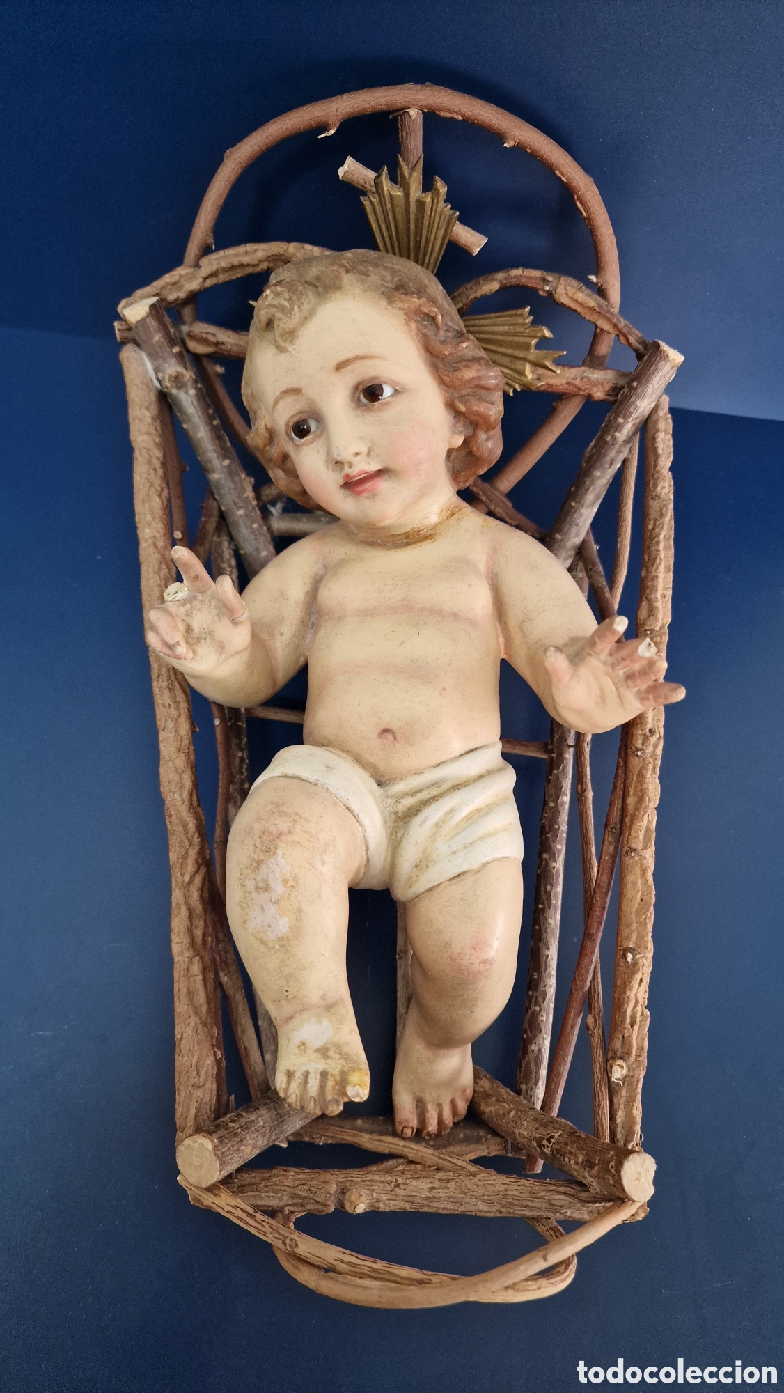 Arte: Ni&ntilde;o Jes&uacute;s de Olot en su cuna - Foto 1