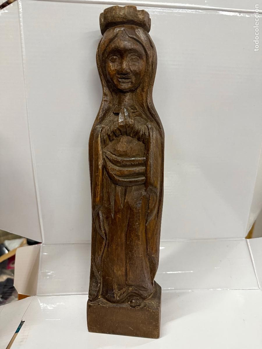 Arte: Virgen en talla de madera. Mide unos 33cms - Foto 1