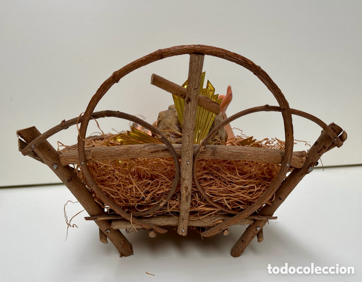 Arte: Ni&ntilde;o Jes&uacute;s de Olot con cu&ntilde;a. - Foto 6