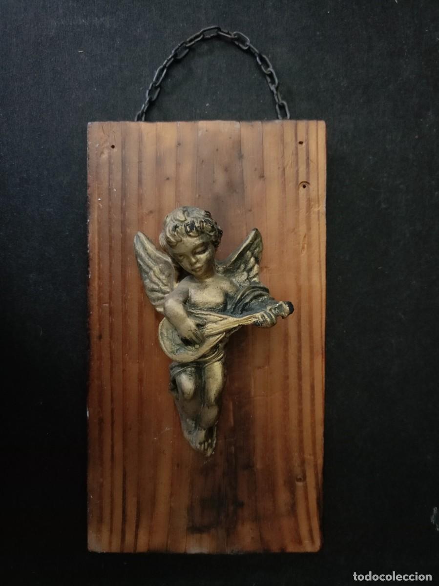 Arte: CUPIDO ESCAYOLA SOBRE MADERA - Foto 1