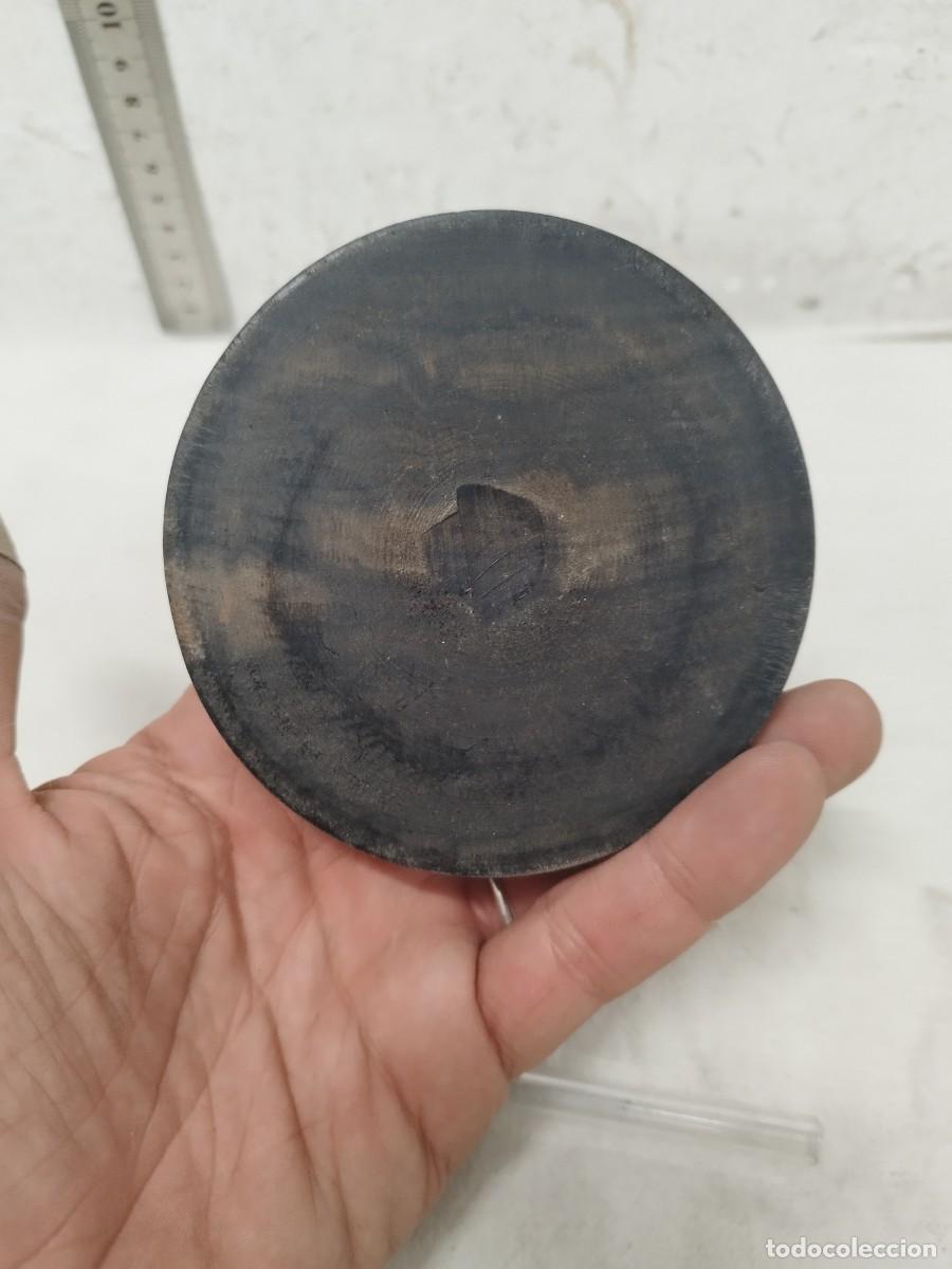 Arte: Antigua peana de madera. - Foto 4