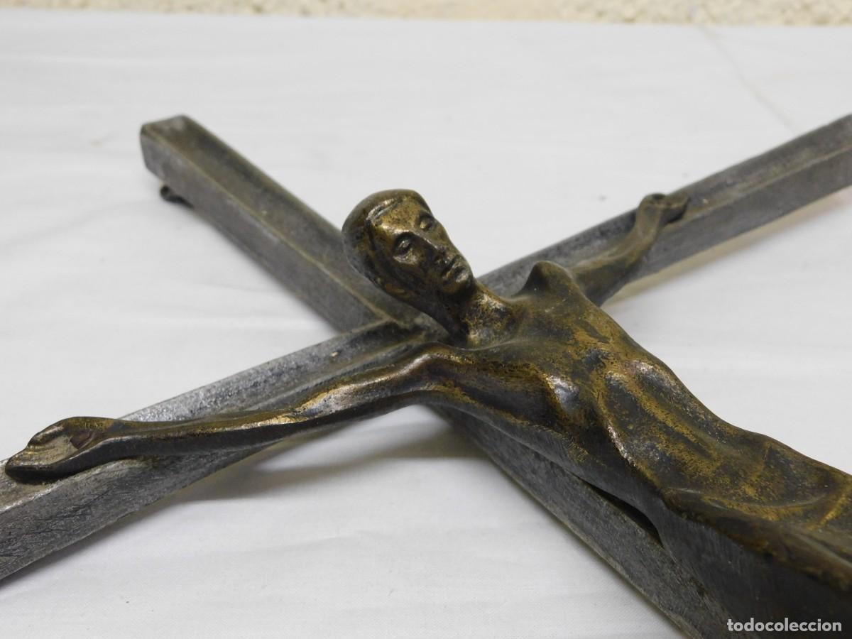 Arte: CRUCIFIJO DE BRONCE - JOAN MAYN&Eacute; - Foto 11
