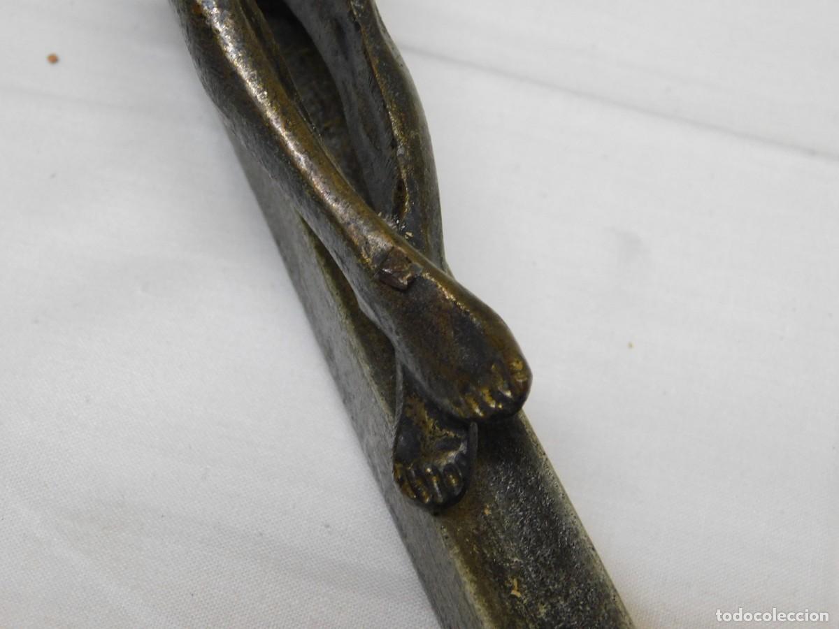 Arte: CRUCIFIJO DE BRONCE - JOAN MAYN&Eacute; - Foto 13