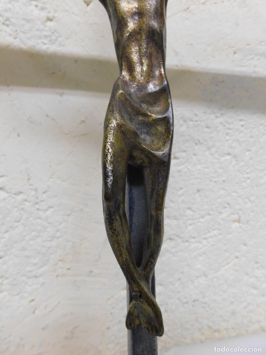Arte: CRUCIFIJO DE BRONCE - JOAN MAYN&Eacute; - Foto 4