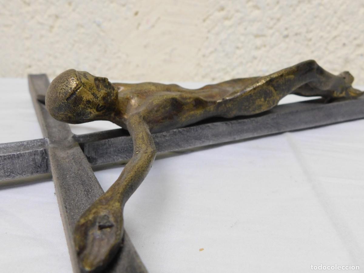 Arte: CRUCIFIJO DE BRONCE - JOAN MAYN&Eacute; - Foto 11