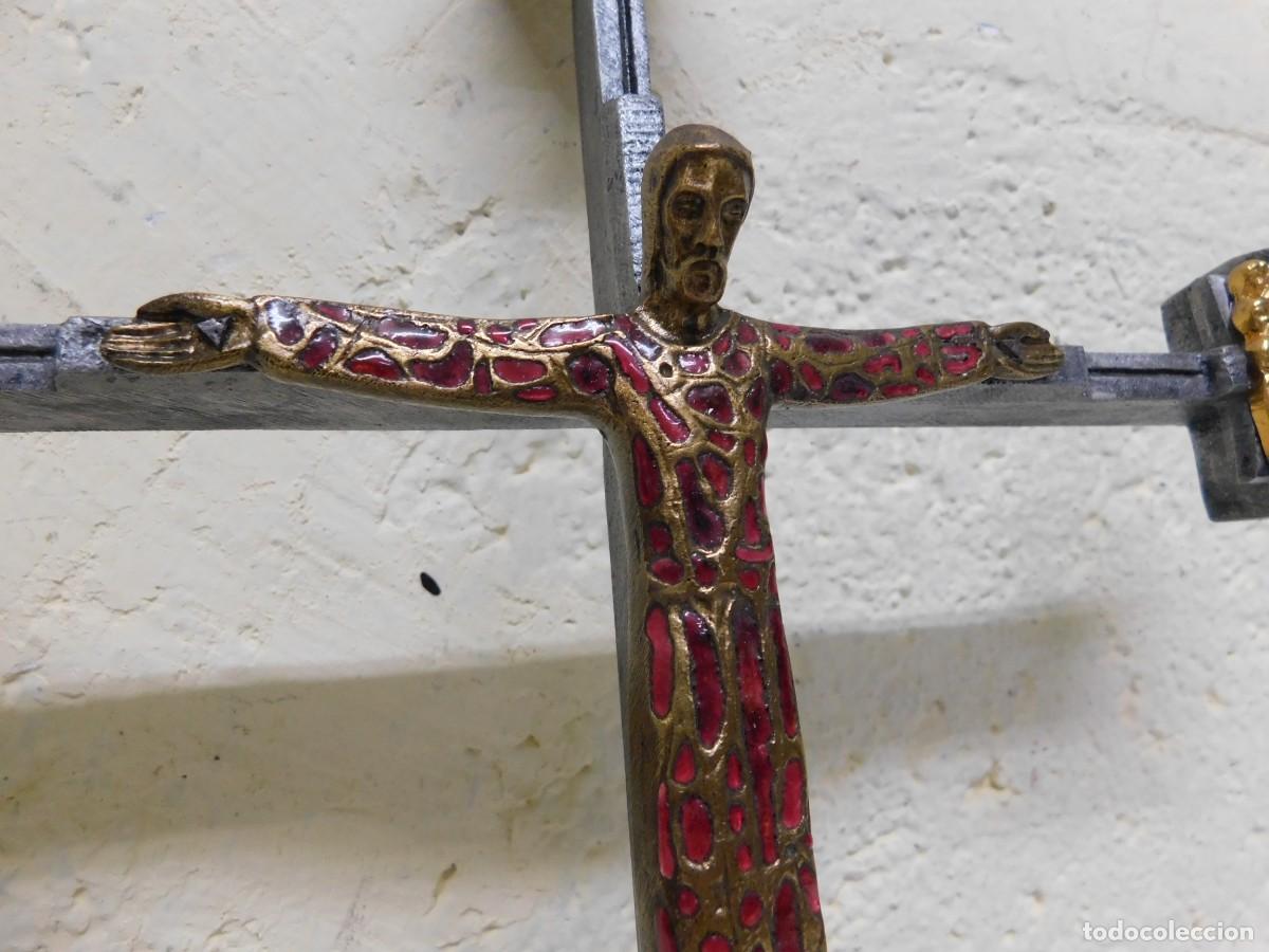 Arte: CRUCIFIJO DE BRONCE - JOAN MAYN&Eacute; - Foto 4
