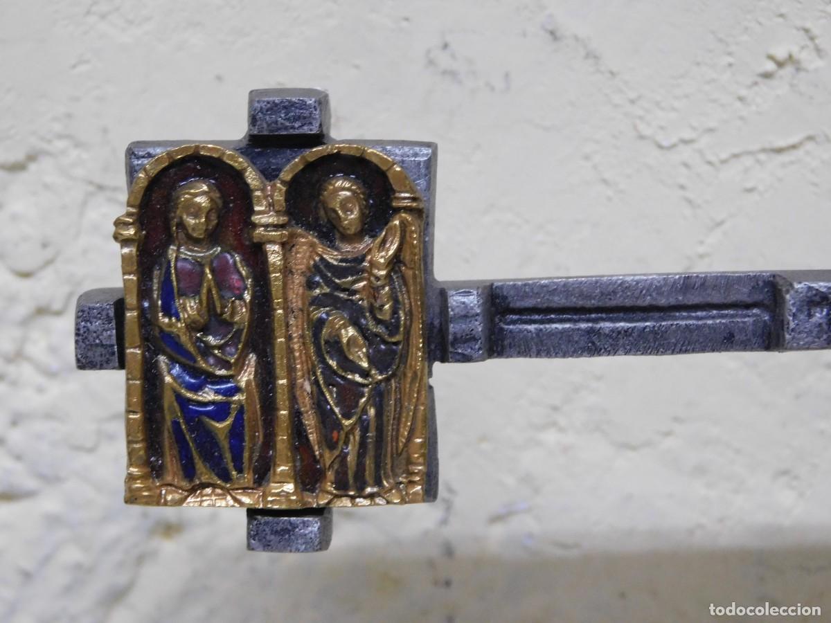 Arte: CRUCIFIJO DE BRONCE - JOAN MAYN&Eacute; - Foto 7