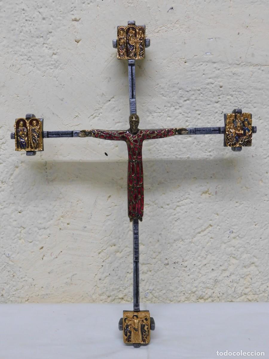 Arte: CRUCIFIJO DE BRONCE - JOAN MAYN&Eacute; - Foto 1