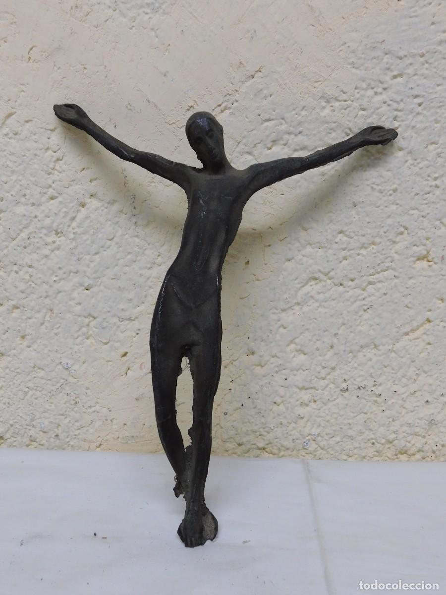 Arte: CRISTO DE BRONCE - JOAN MAYN&Eacute; - Foto 1