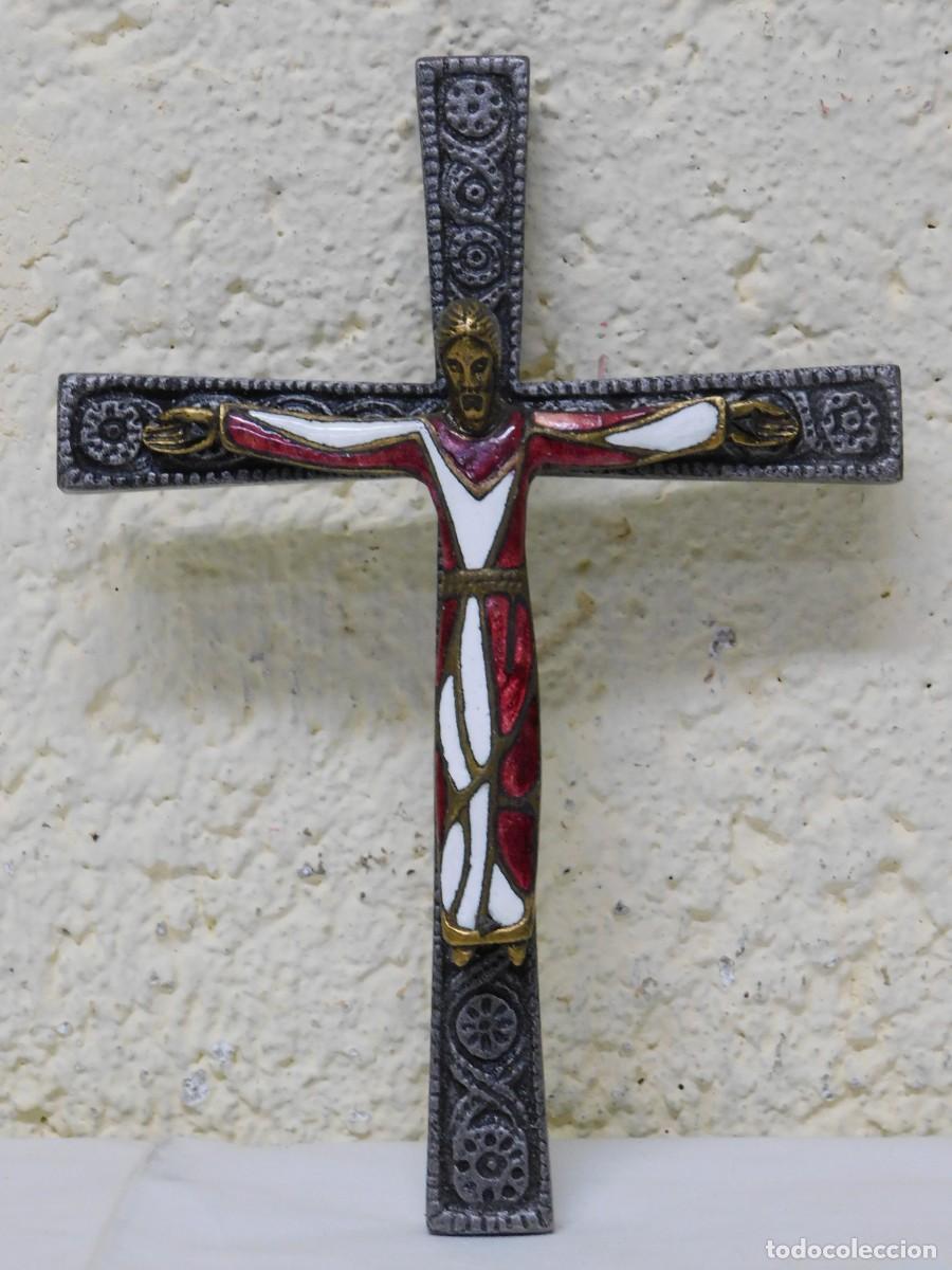Arte: CRUCIFIJO DE BRONCE - JOAN MAYN&Eacute; - Foto 1