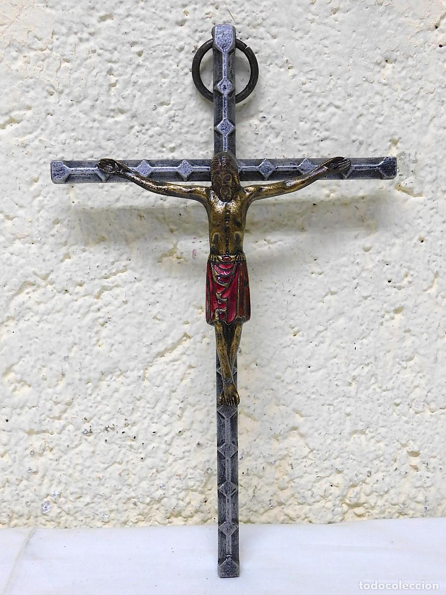 Arte: CRUCIFIJO DE BRONCE - JOAN MAYN&Eacute; - Foto 1