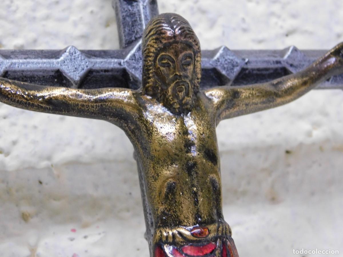 Arte: CRUCIFIJO DE BRONCE - JOAN MAYN&Eacute; - Foto 3