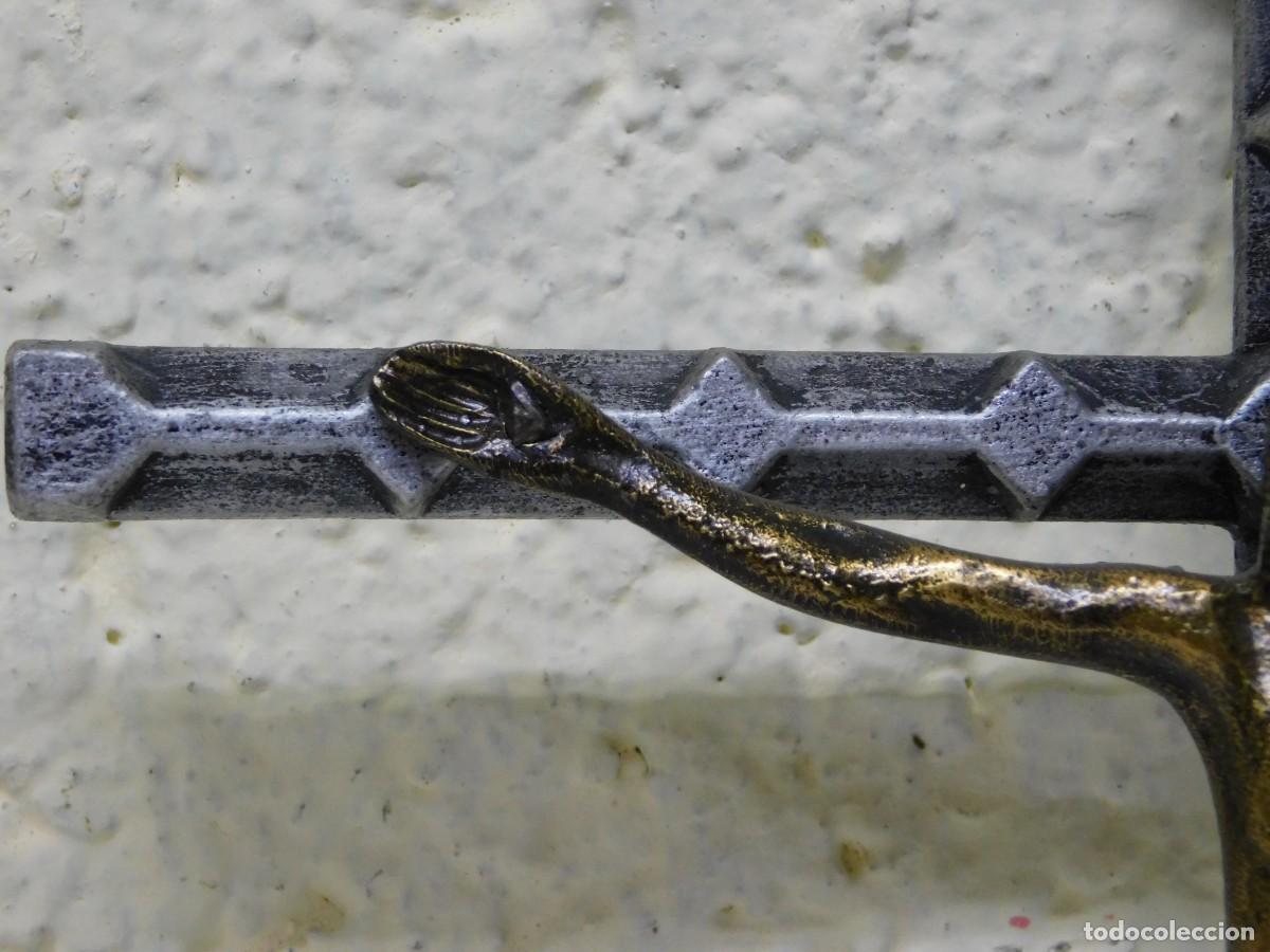 Arte: CRUCIFIJO DE BRONCE - JOAN MAYN&Eacute; - Foto 5
