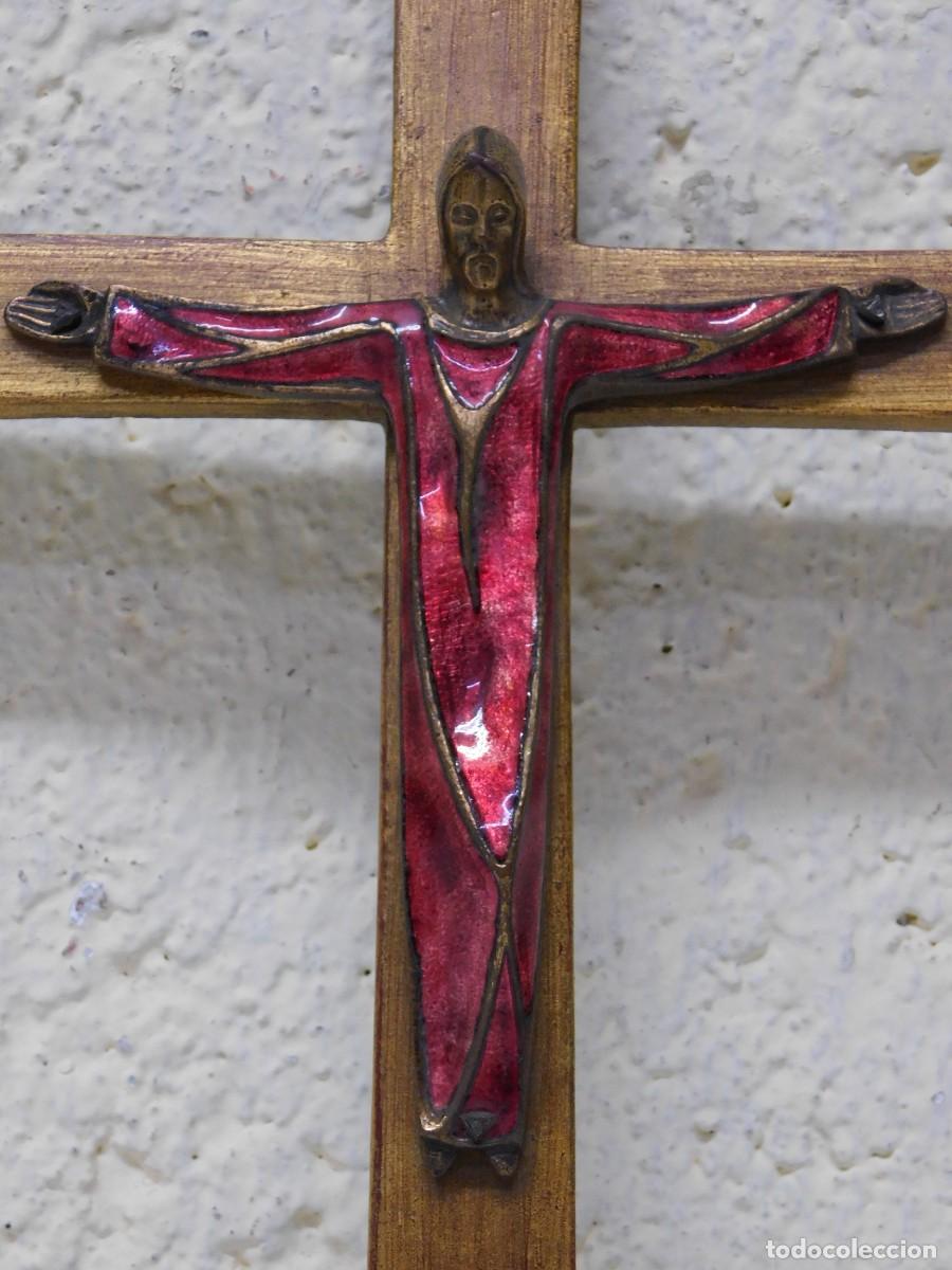 Arte: CRUCIFIJO DE BRONCE - JOAN MAYN&Eacute; - Foto 2