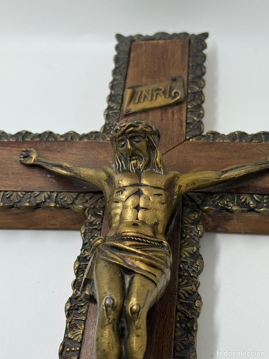 Arte: Crucifijo madera y bronce - Foto 2