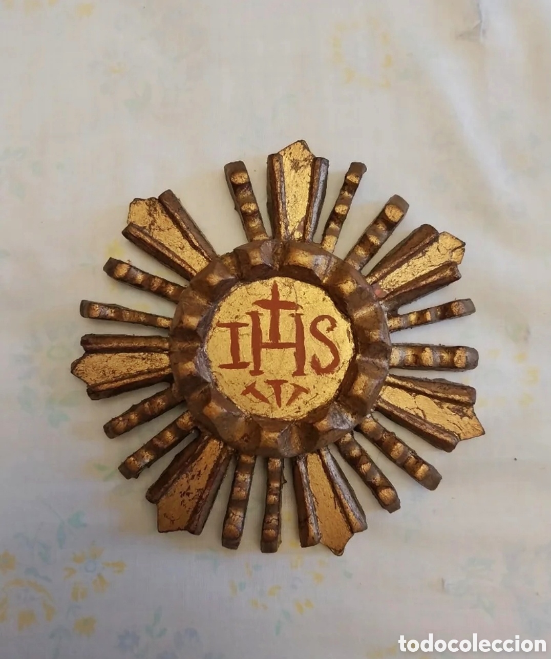 Arte: R&aacute;faga dorada en pan de oro. - Foto 1