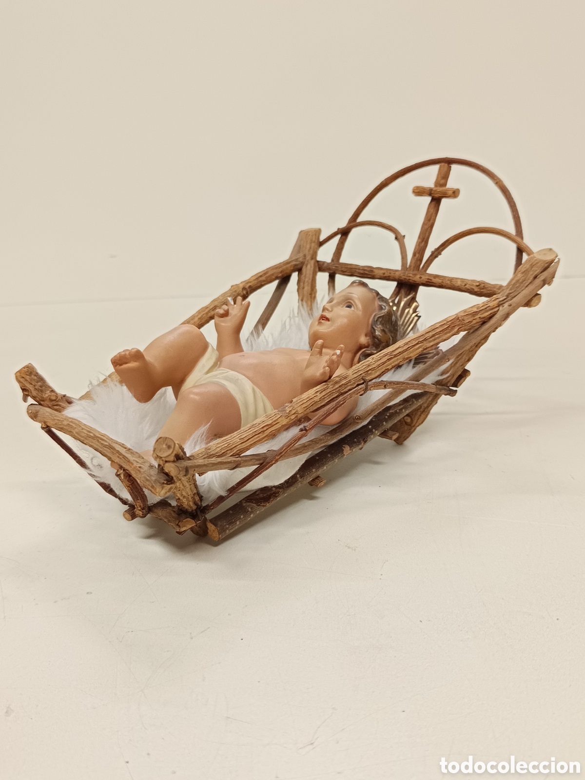 Arte: Ni&ntilde;o Jes&uacute;s Olot en cuna - Foto 2