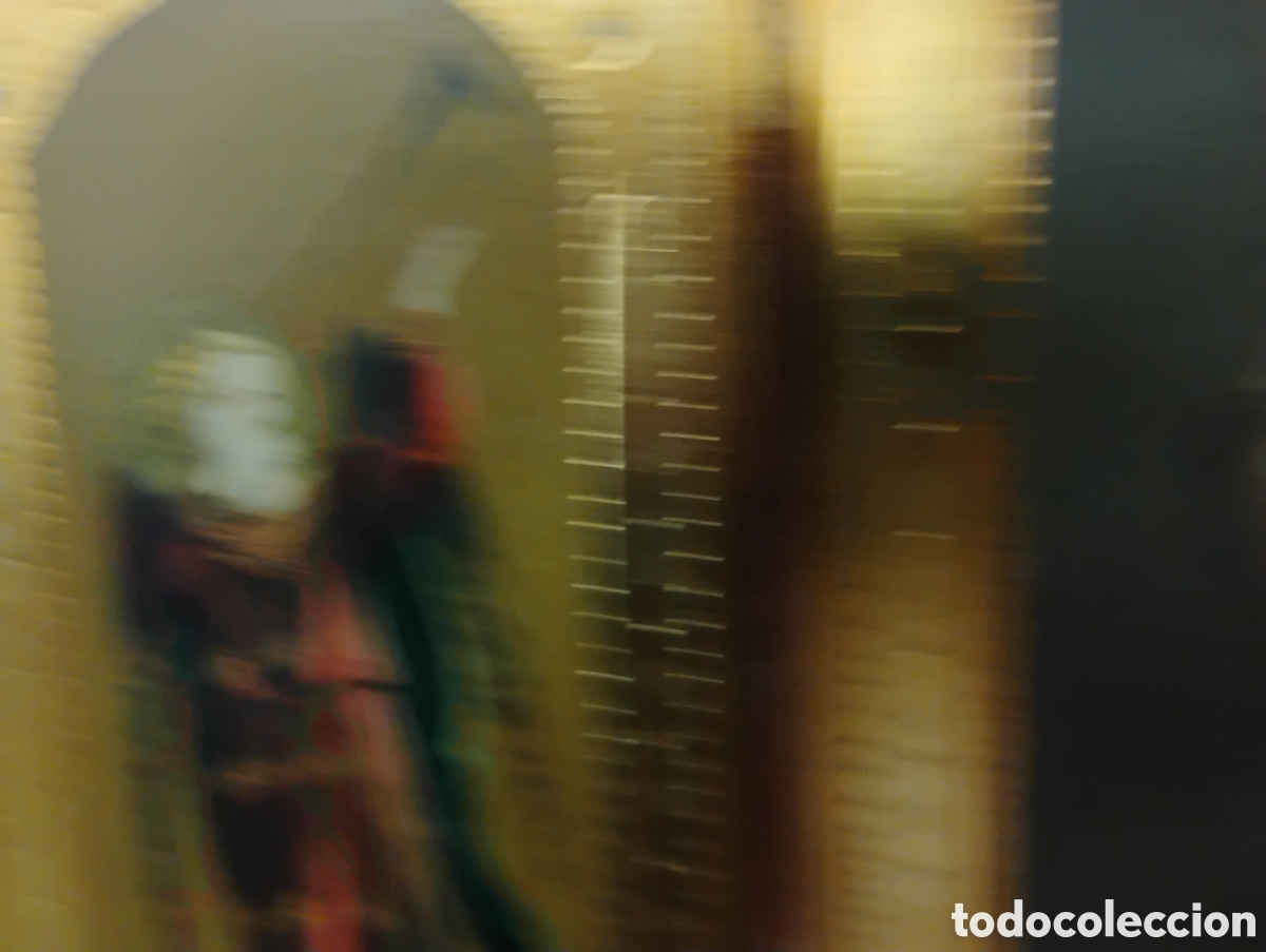 Arte: Se trata de un tr&iacute;ptico de tem&aacute;tica religiosa que representa a la Virgen Mar&iacute;a, en el panel central. - Foto 9