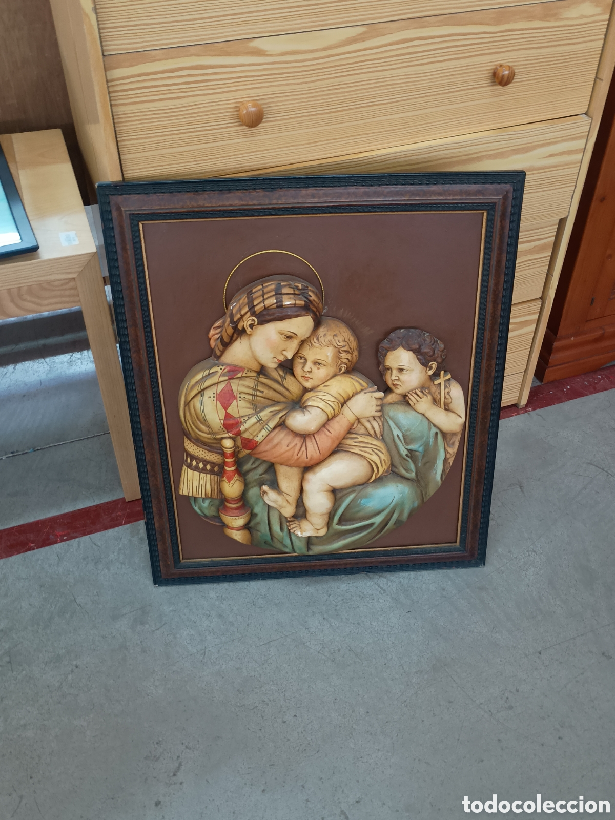 Arte: Virgen con ni&ntilde;o relieve retablo - Foto 3
