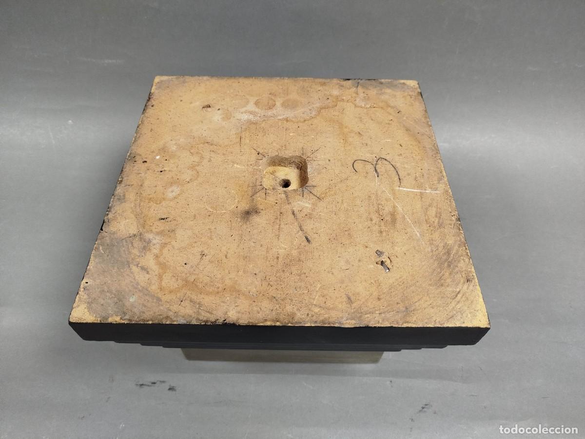 Arte: BASE CUADRADA DE MADERA Y METAL - Foto 7