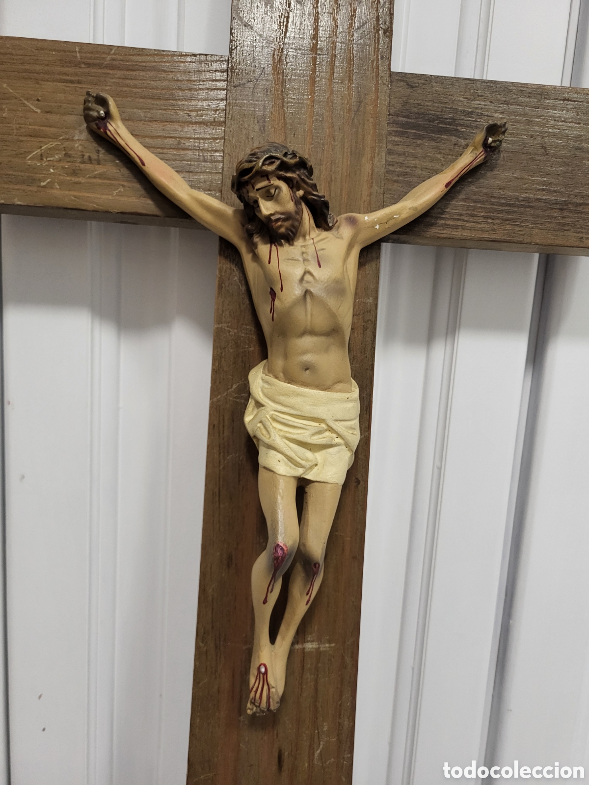 Arte: Cristo Crucificado en cruz de madera - Foto 2