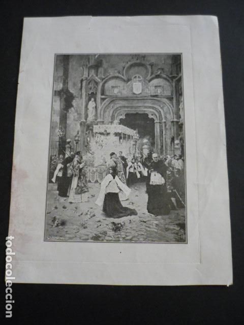 Arte: ALCALA DE HENARES PROCESION SAGRADA FORMA SALIENDO DE LA MAGISTRAL ANTIGUA LITOGRAFIA 20 X 15 CM