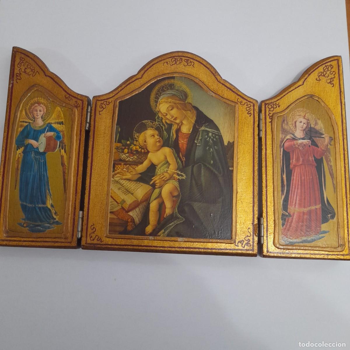 Arte: TRIPTICO ICONO DE MADERA CON LA VIRGEN DEL LIBRO DE BOTTICELLI EN EL CENTRO - Foto 1