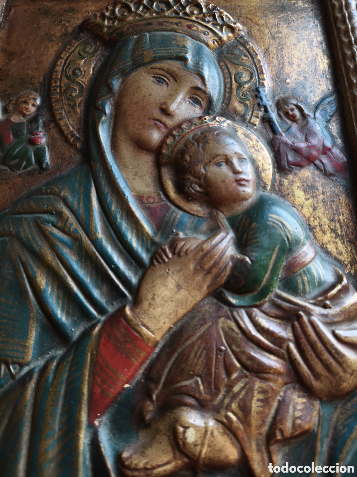 Arte: Magn&iacute;fico retablo antiguo con Nuestra Se&ntilde;ora del Perpetuo Socorro