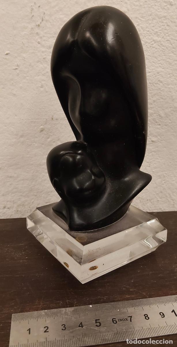 Arte: bonita figura cer&aacute;mica, virgen con ni&ntilde;o jes&uacute;s en brazos - m&aacute;rmol o &oacute;nice negro