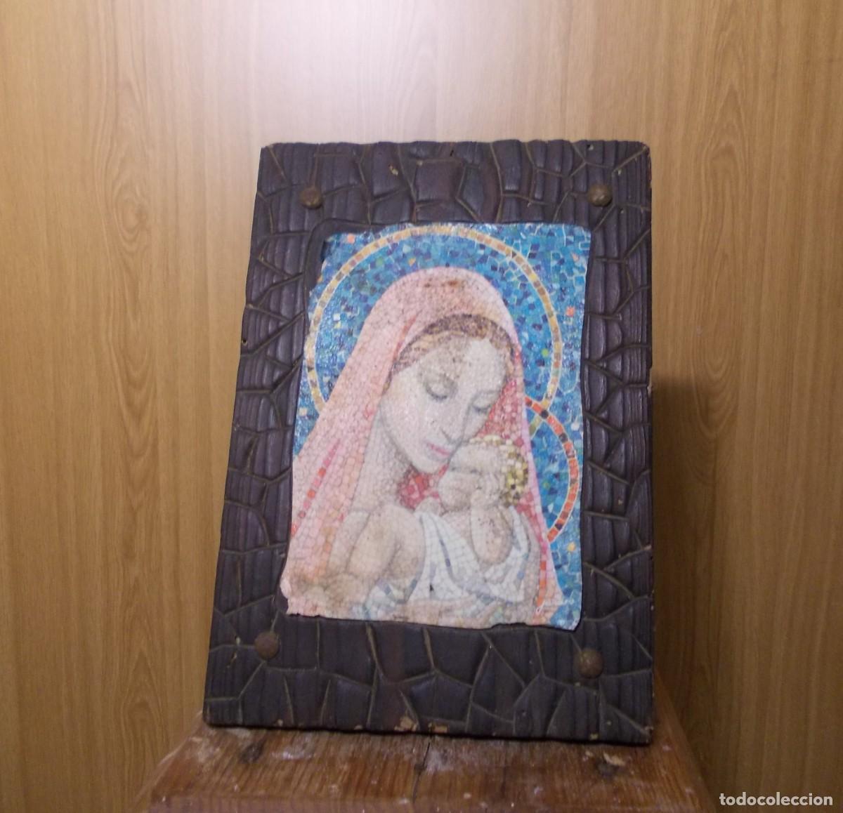 Arte: Imagen Religiosa Maternidad Virgen Con Ni&ntilde;o Marco Madera Tallada Relieve Estilo Mosaico Arte Sacro