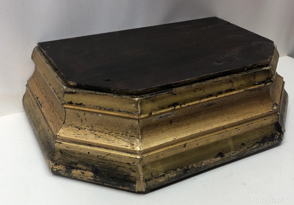 Arte: s. XIX XVIII - Peana pedestal para santo Virgen talla - moldura en oro fino