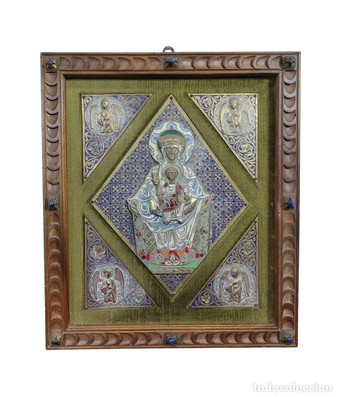 Arte: VIRGEN CON EL NI&Ntilde;O ENTRONIZADOS. SIGUIENDO MODELOS DE LIMOGES. ESMALTE. ESPA&Ntilde;A. SIGLO XX.