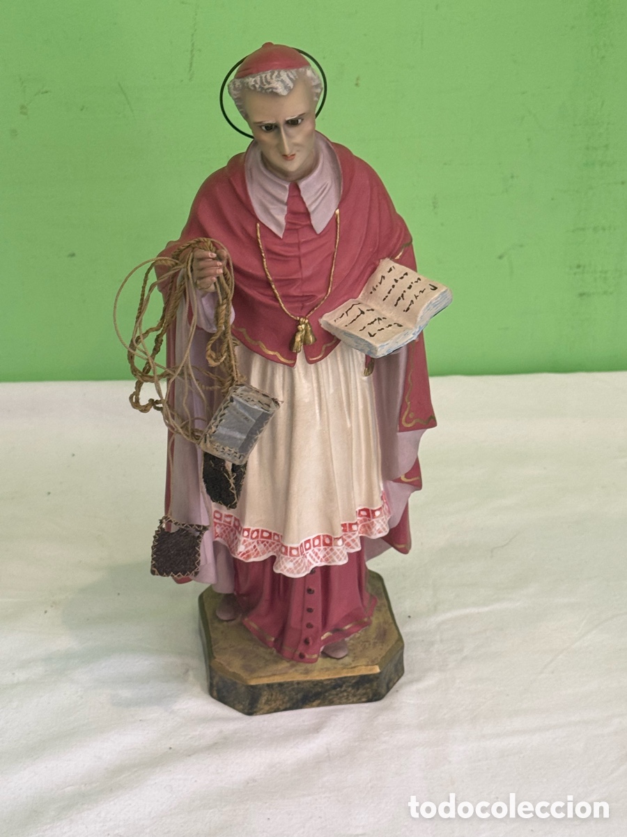 Arte: Figura religiosa San Carlos Borromeo policromada principios siglo XX