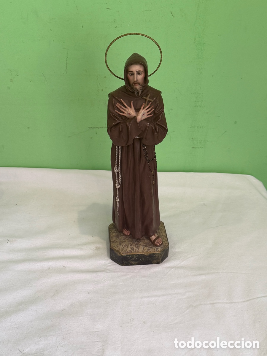 Arte: Escultura San Francisco de As&iacute;s policromada religiosa con halo figura devocional