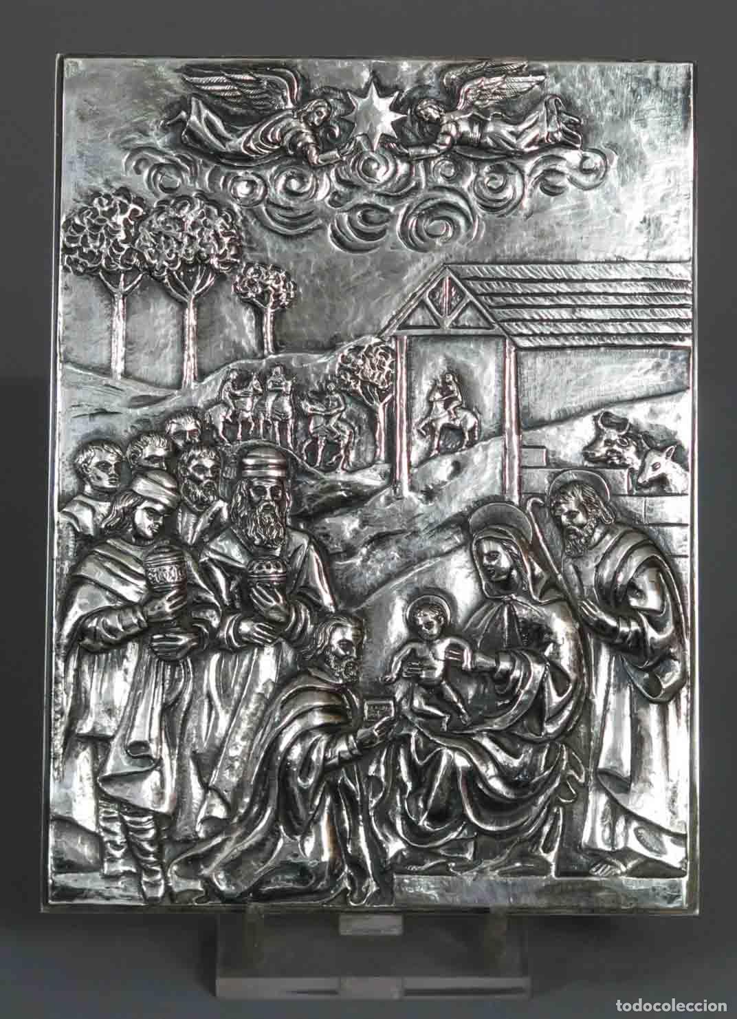 Arte: PLACA. ADORACION DE LOS REYES. SIGUIENDO MODELOS BARROCOS. METAL PLATEADO. SIGLO XX