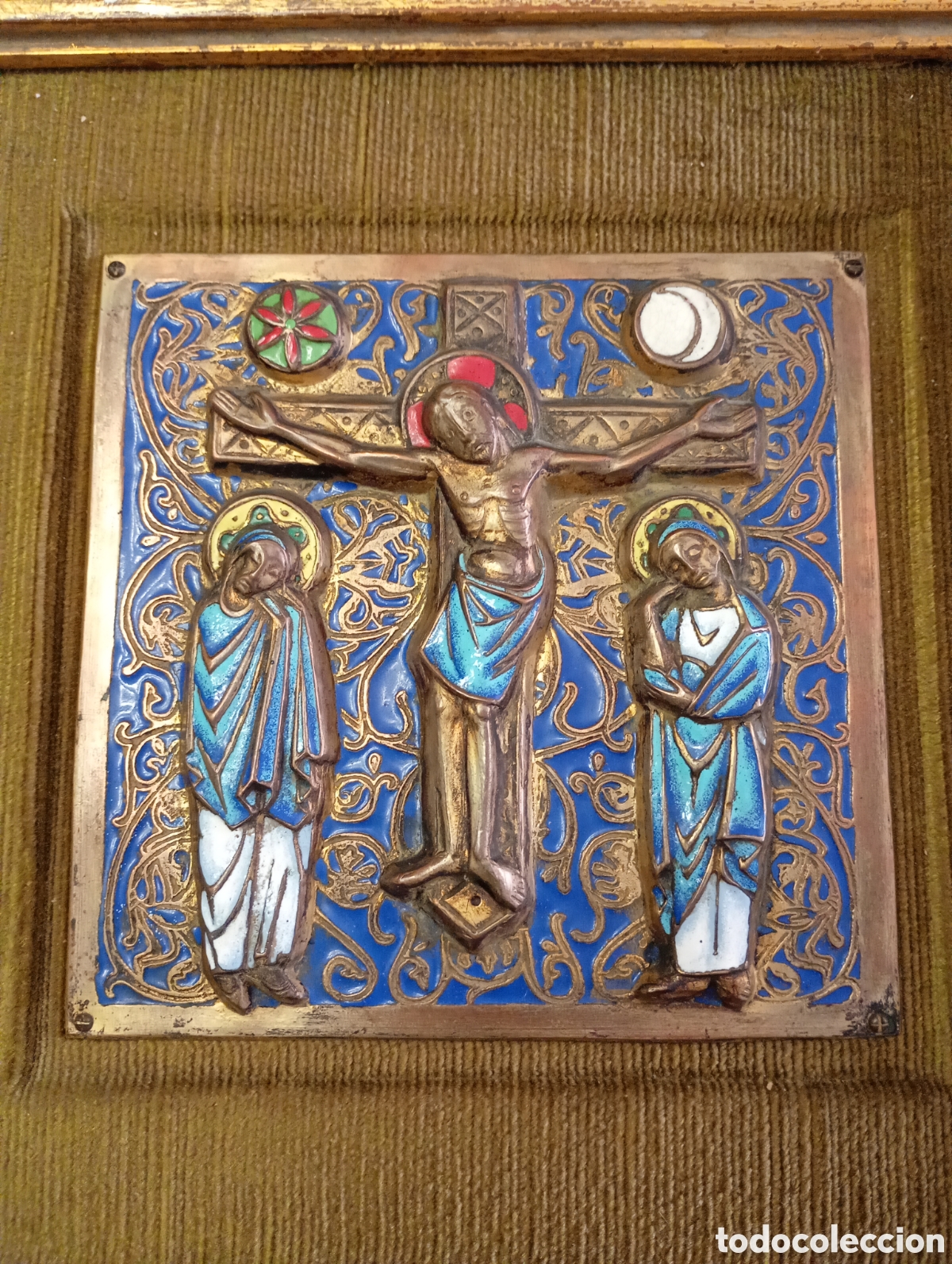 Arte: MODEST MORAT&Oacute; OJER (Barcelona) Calvario, crucifixi&oacute;n. Mar&iacute;a y Magdalena. Esmaltado sobre cobre