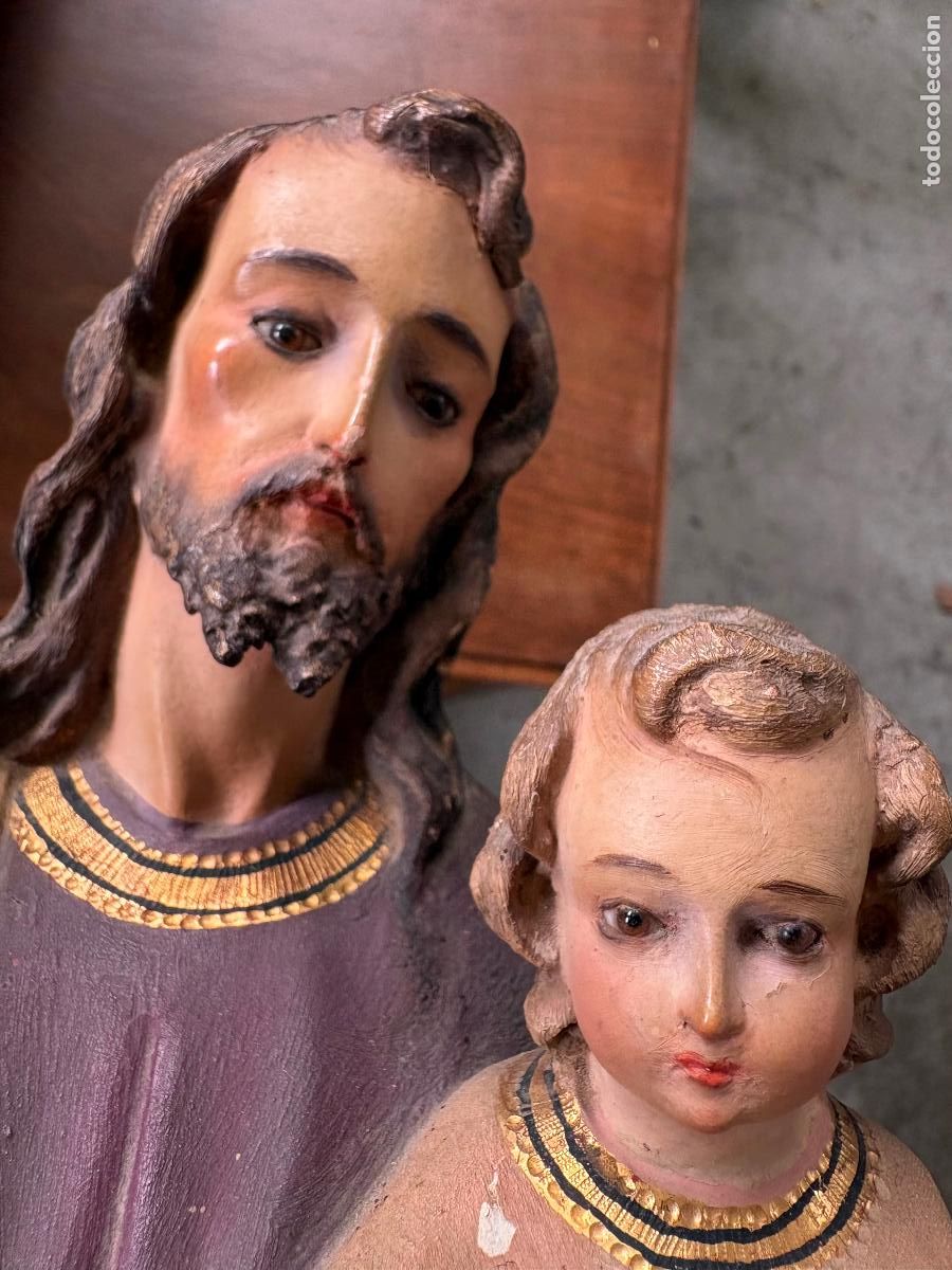 Arte: San Jos&eacute; con el ni&ntilde;o en talla de madera ojos cristal y pan de oro Olot o barcelona gran calidad