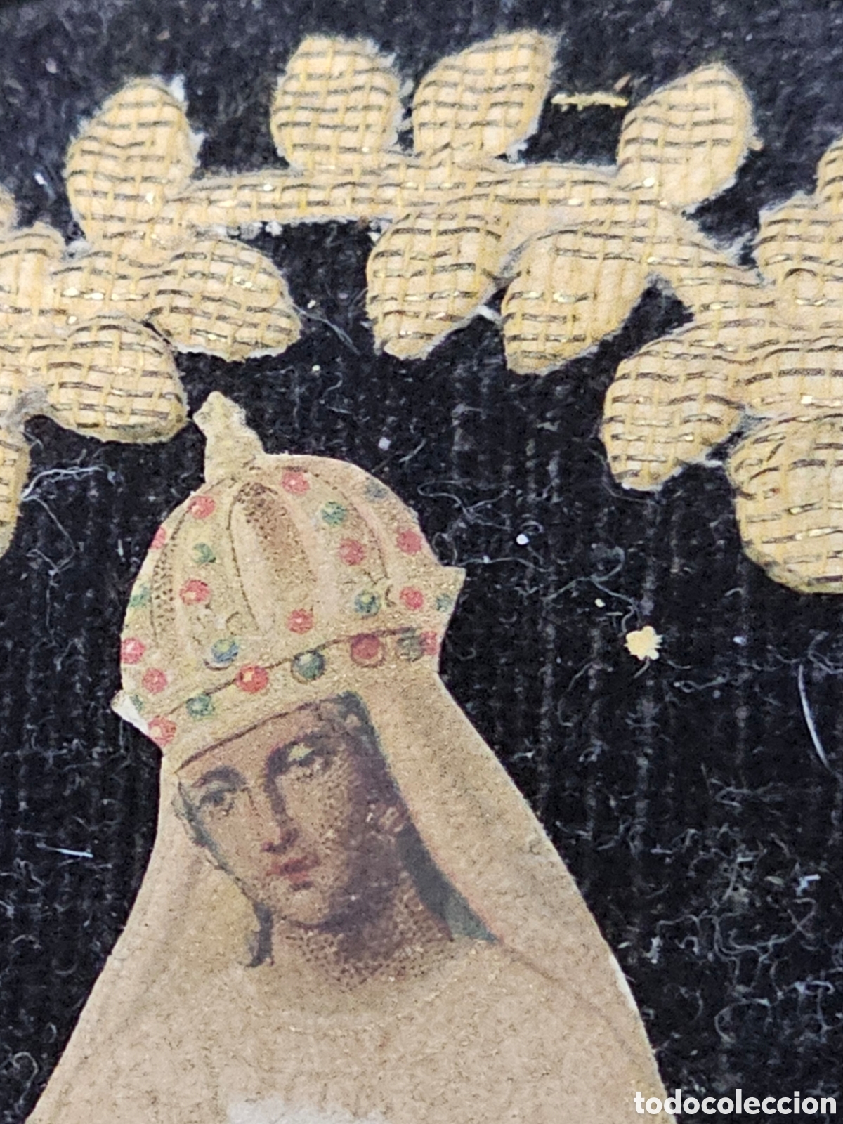 Arte: Cuadrito ovalado con la virgen. Como brodado con dorado. - Foto 5