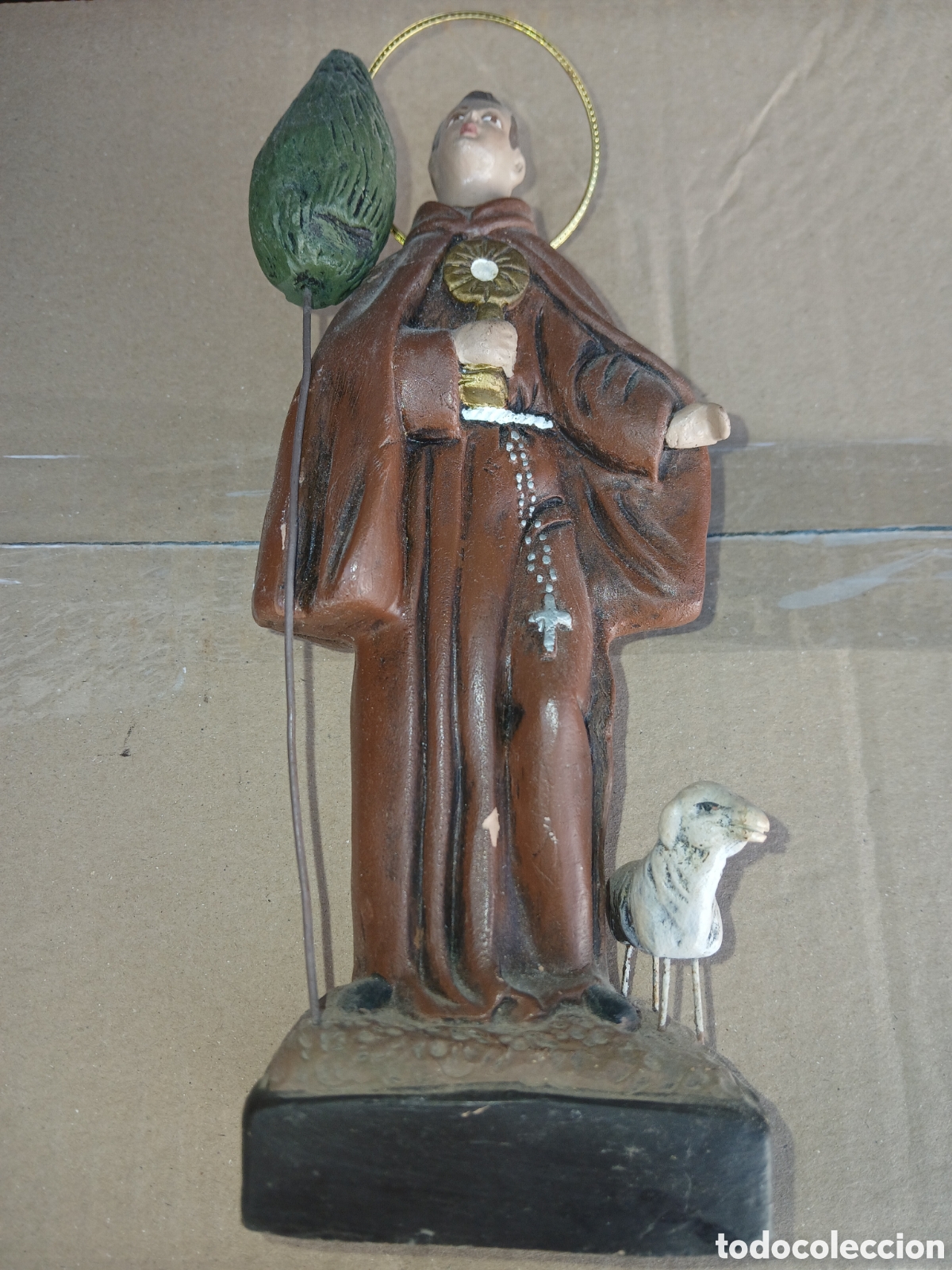 Arte: ANTIGUA FIGURA DE TERRACOTA SAN PASCUAL CON OVEJA.