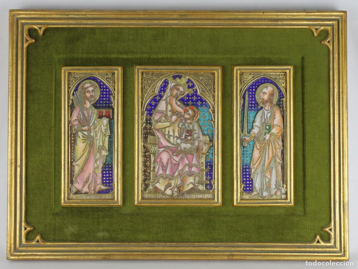 Arte: Tr&iacute;ptico religioso Virgen de la Leche flanqueada por dos ap&oacute;stoles. Esmalte Talleres Morat&oacute;
