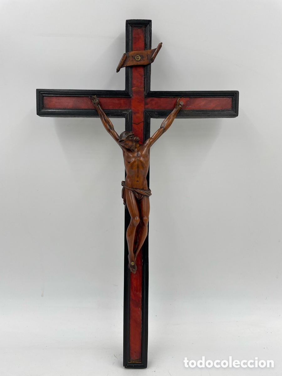 Kunst: Antigua talla de Cristo en la Cruz - Siglo XVII. Madera de Boj.
