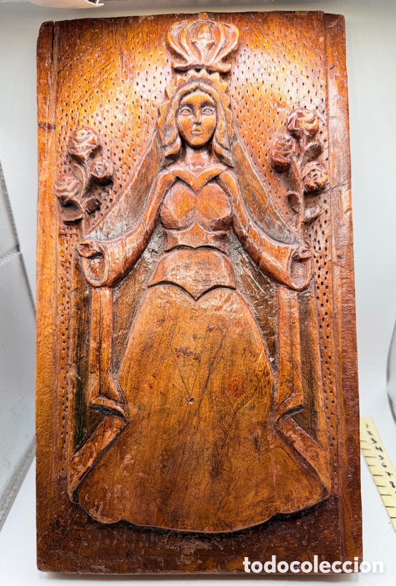 Art: Antiguo Icono de La Virgen Tallado en Madera