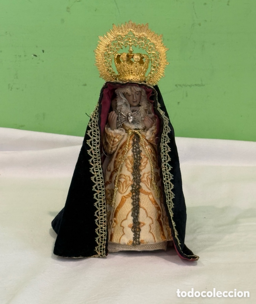 Arte: Antigua Virgen Dolorosa figura de vestir terracota policromada 20 cm siglo XIX-XX.