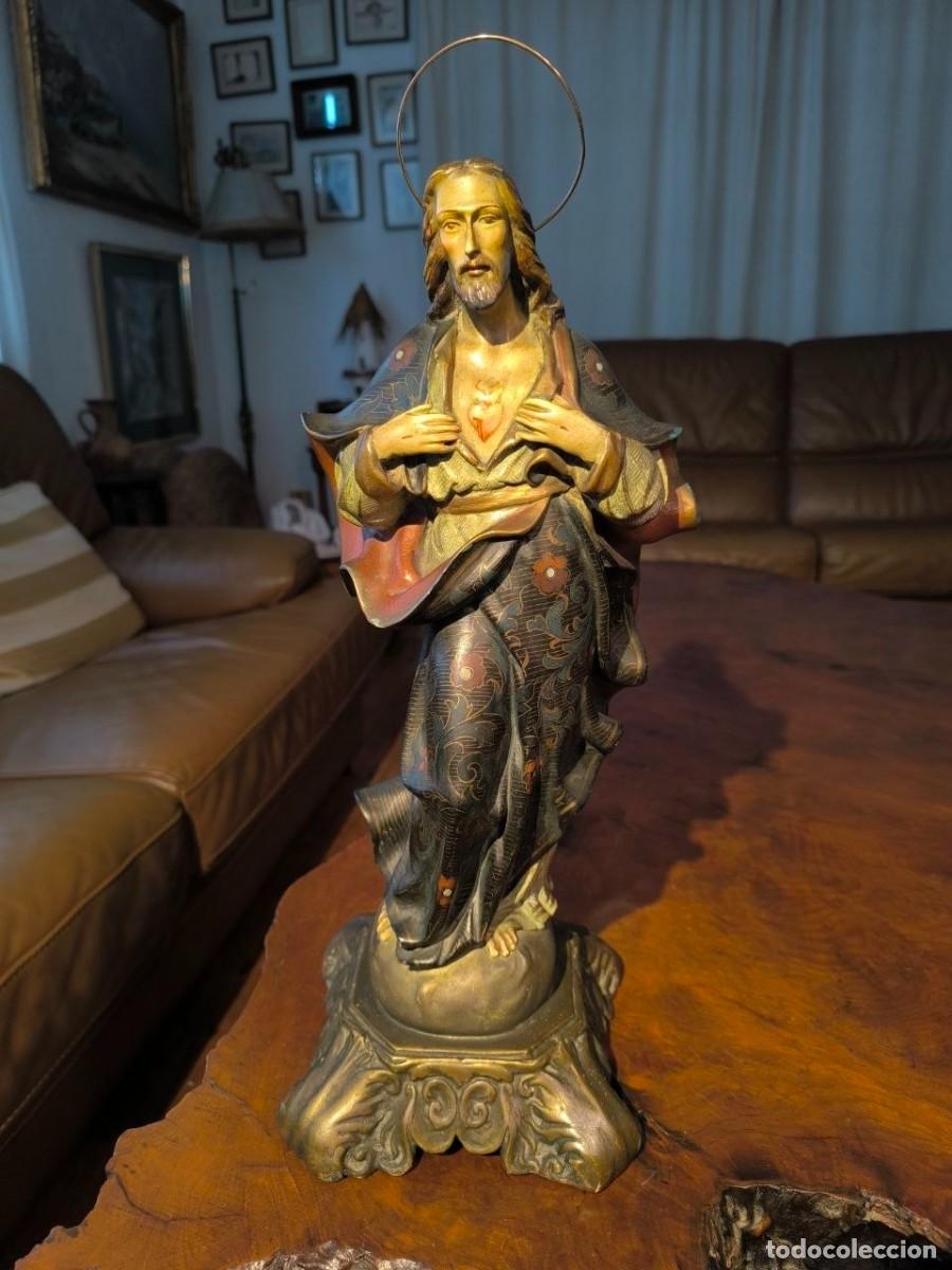 Arte: Sagrado Coraz&oacute;n de Jes&uacute;s. Escuela de Olot. Estuco policromado. Principios siglo XX 50 cm