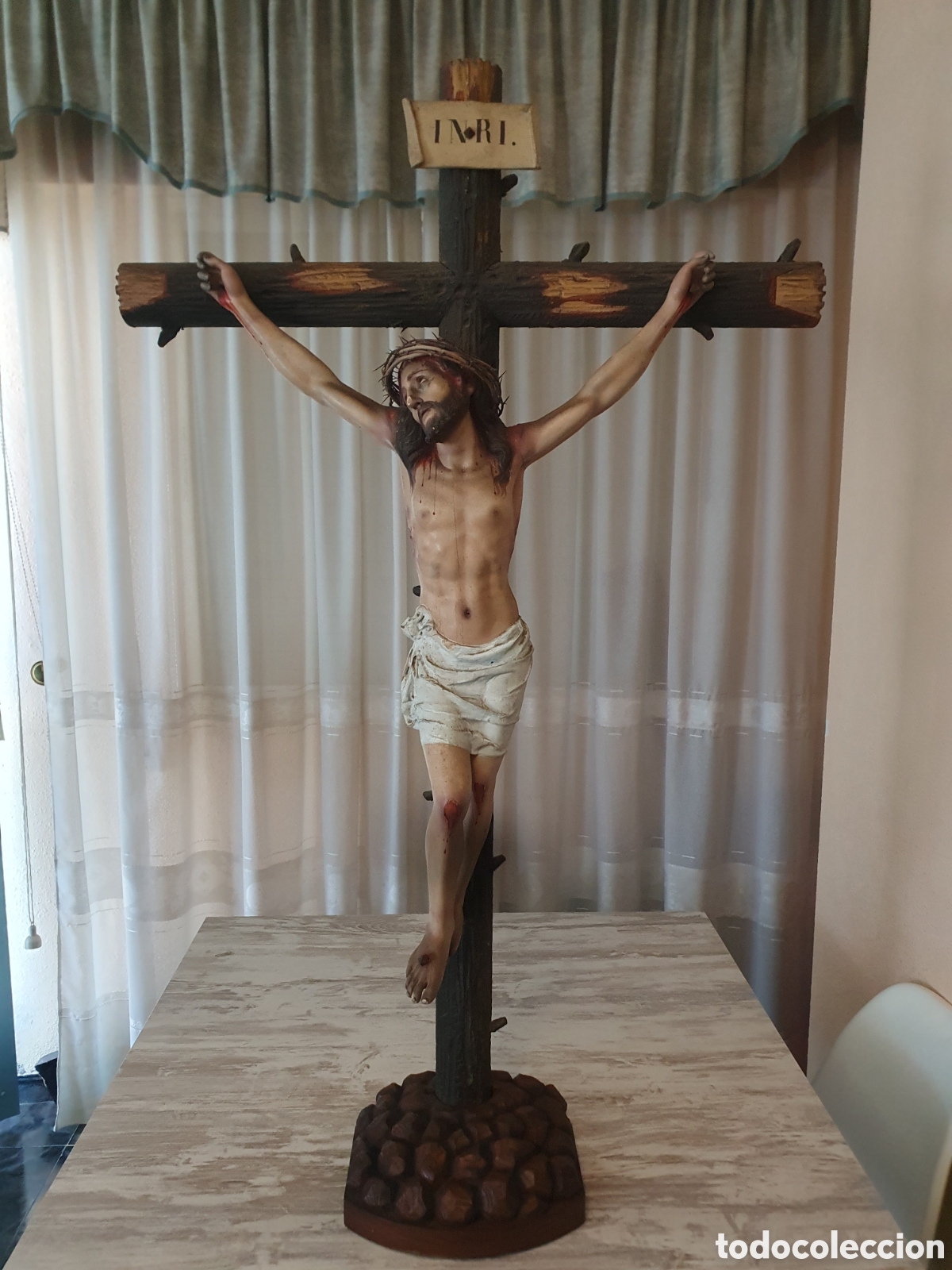 Arte: Crucifijo talla madera