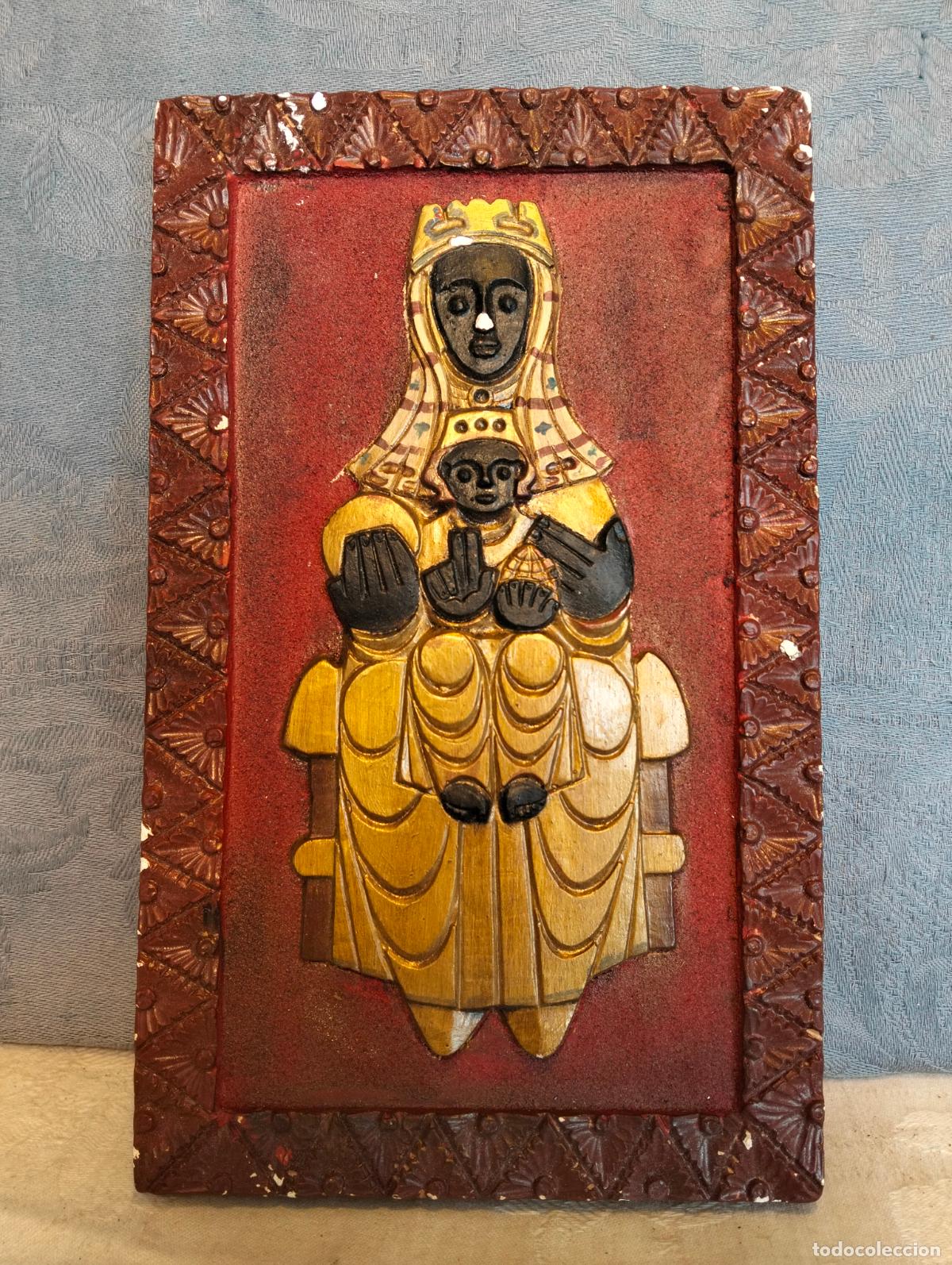 Art: Cuadro de la moreneta pintado de escayola escultura de pared Virgen de Montserrat Verge a&ntilde;os 60
