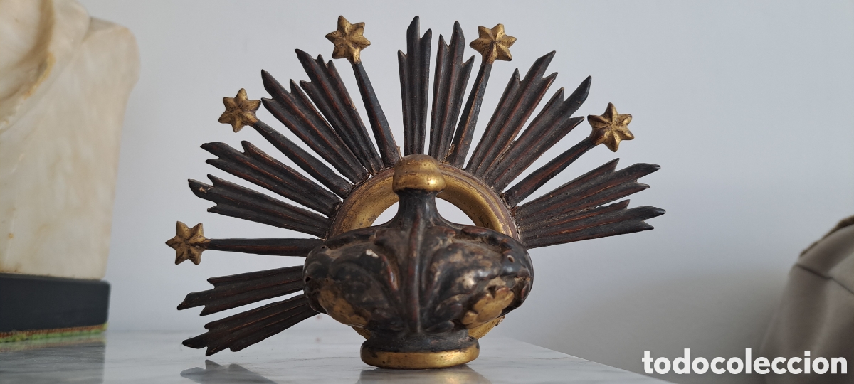 Arte: CORONA CON RESPLANDORES