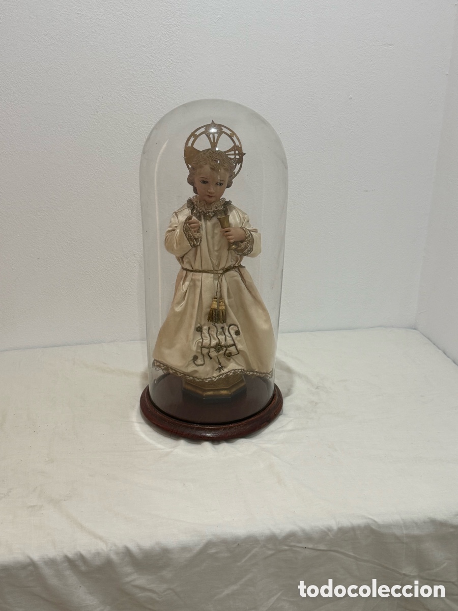 Arte: Ni&ntilde;o Jes&uacute;s capipota siglo XIX madera policromada urna cristal 65 cm