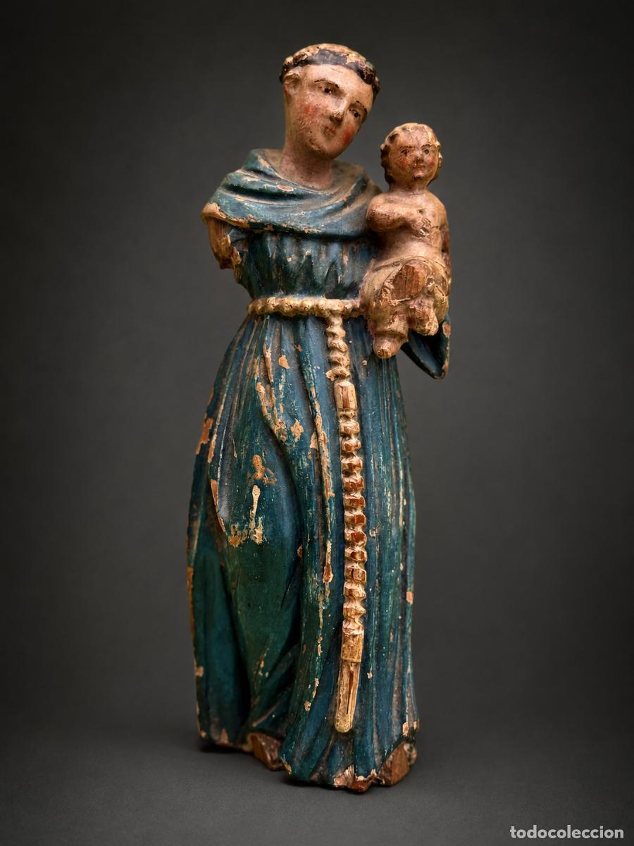 Arte: San Antonio de Padua con Ni&ntilde;o, talla en madera policromada, siglo XIX, 22 cm